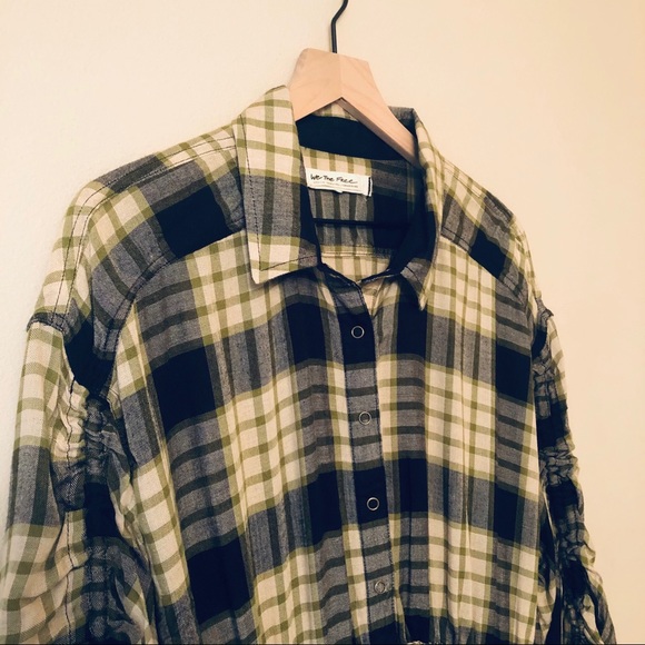 Free People Distressed Slouchy Plaid Flannel Top M - Picture 5 of 10
